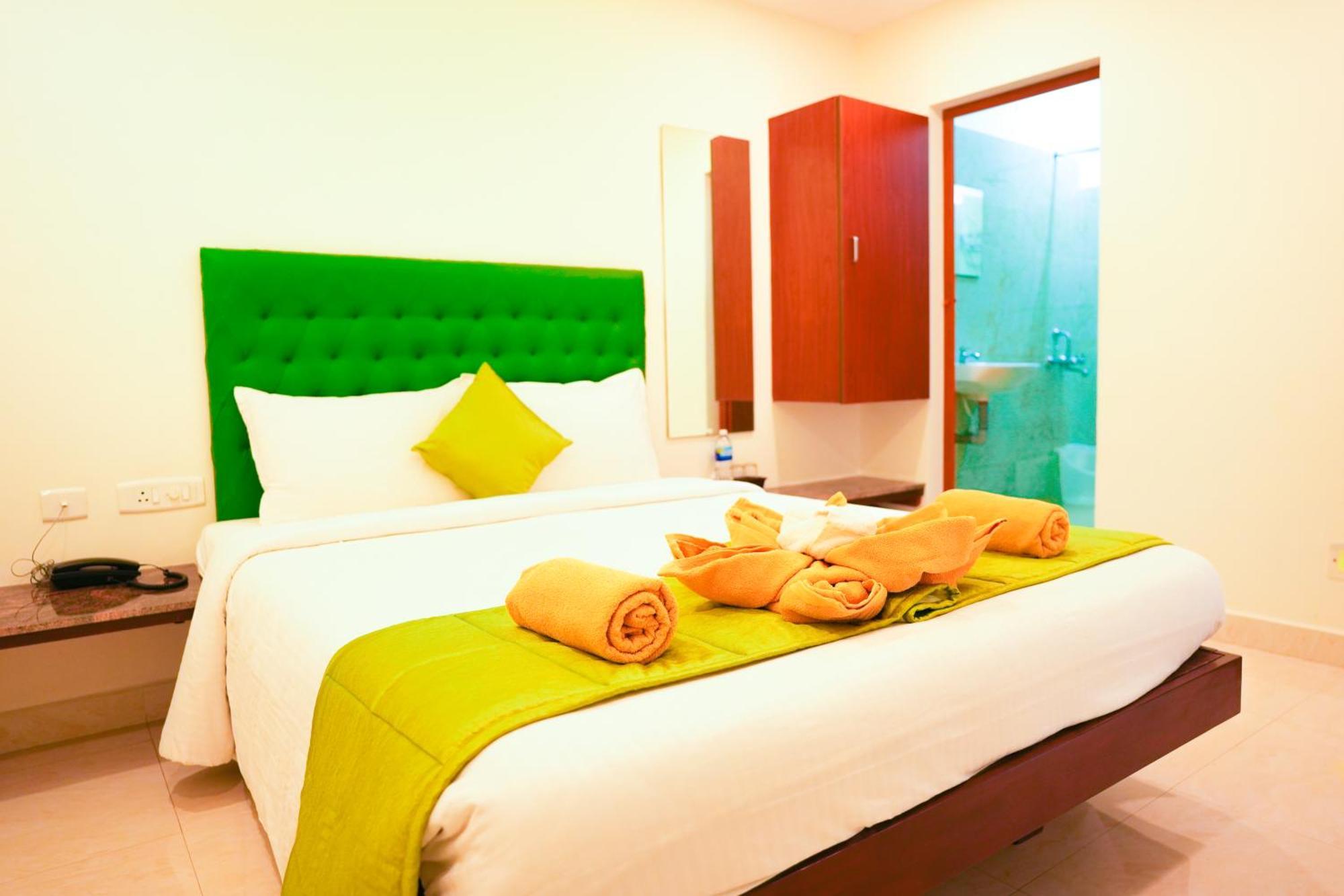 Saara Inn Pondicherry Exterior foto